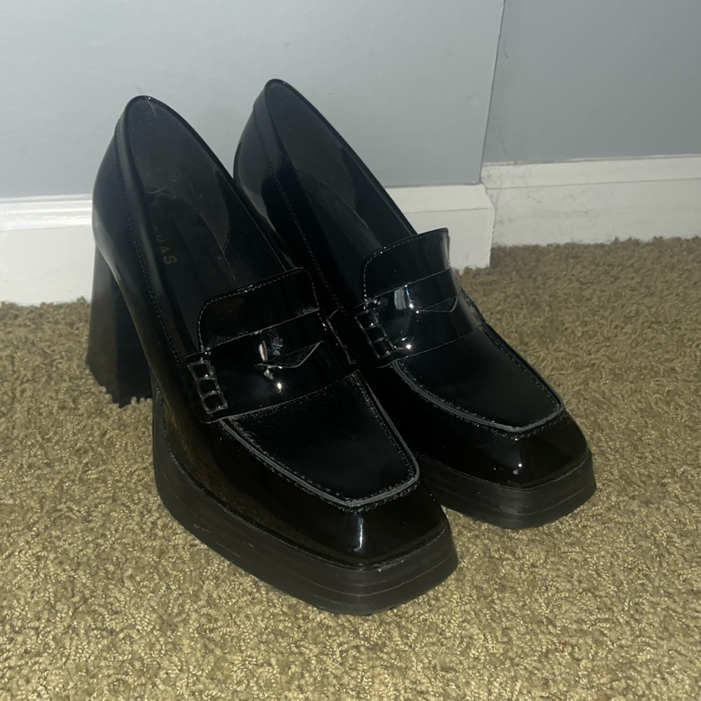 Alohas Chucky Loafer